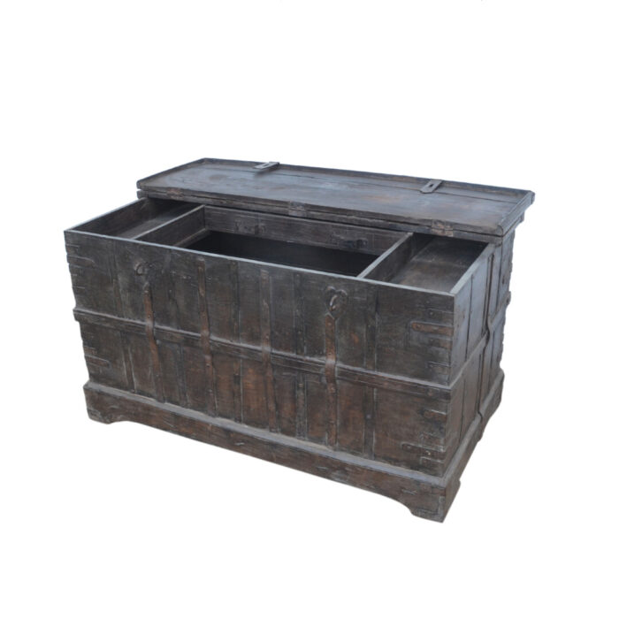 Wooden Storage Trunk KMF23070 Open