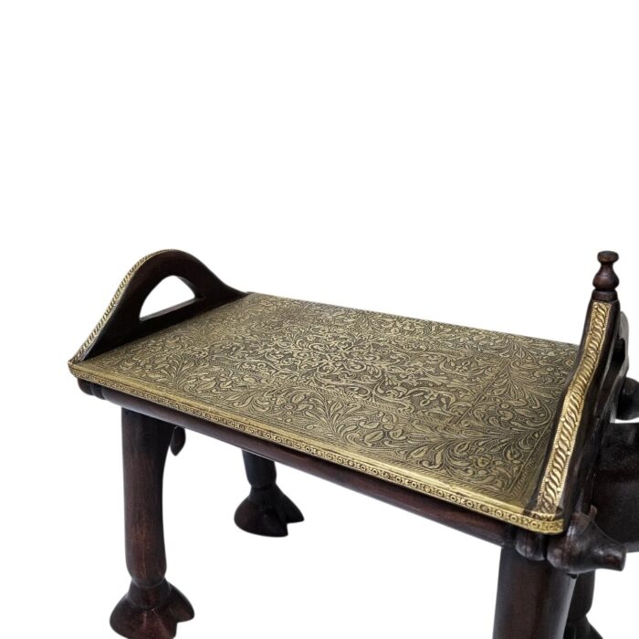 Camel Side Table KMF32122 Close Up Camel Side Table KMF32122 Close Up