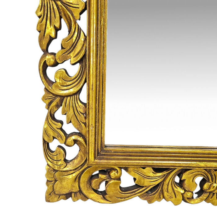 Fleur Gold MAD0620 Close Up