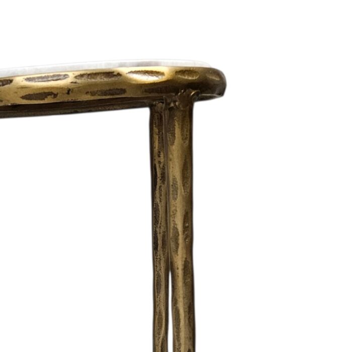 Luxe Side Table KMF32102 Close
