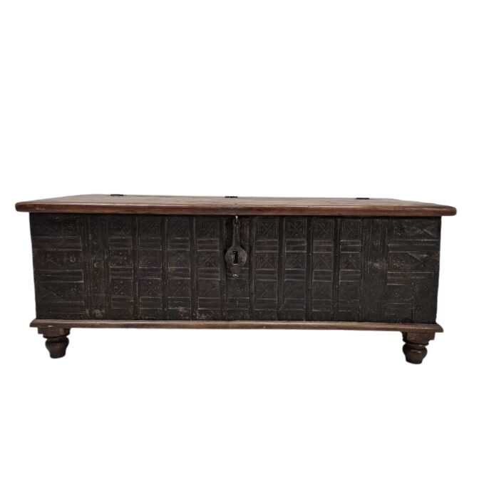 Pitara Blanket Box KMF19078G Front