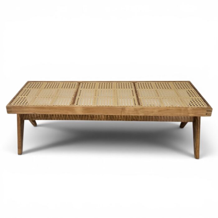 Jaxon Bench RAH0200