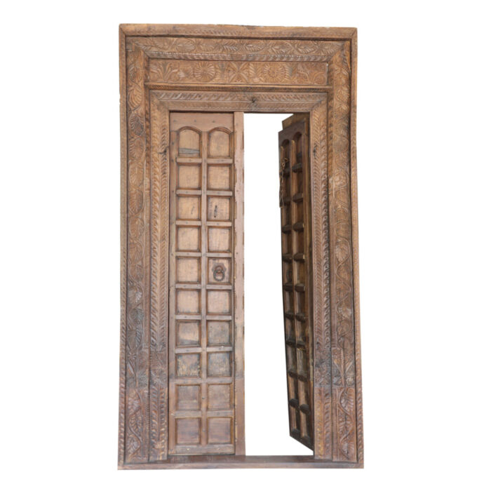 MCB9984 Authentic Old Wooden Door Open Front MCB9984 Authentic Old Wooden Door Open Front