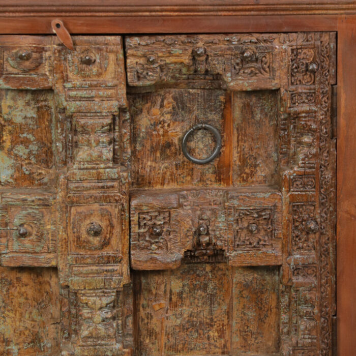 Old Door Cabinet MCB8175 Close (2)