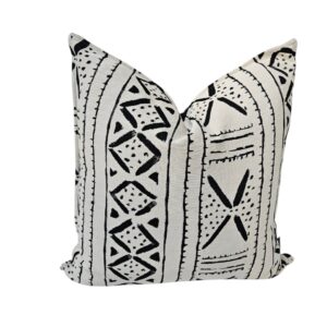 Tribal Minimalist Monochromatic Charcoal & Cream Scatter Cushion