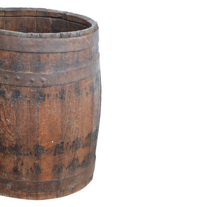 Wooden Barrel Bucket KMH9825 Close Side View Wooden Barrel Bucket KMH9825 Close Side View