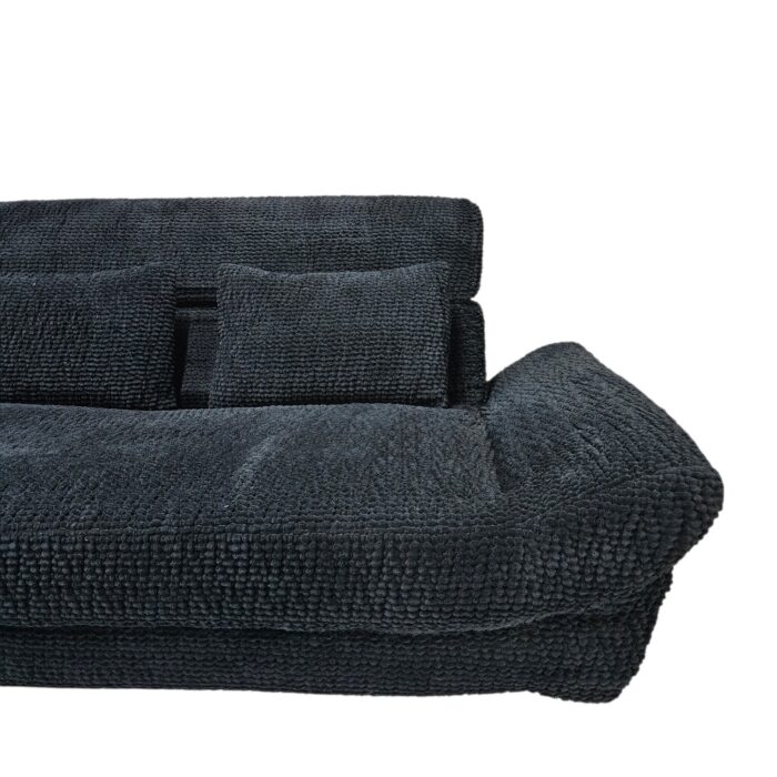 Miller Sofa FMF0750 Close Up Miller Sofa FMF0750 Close Up