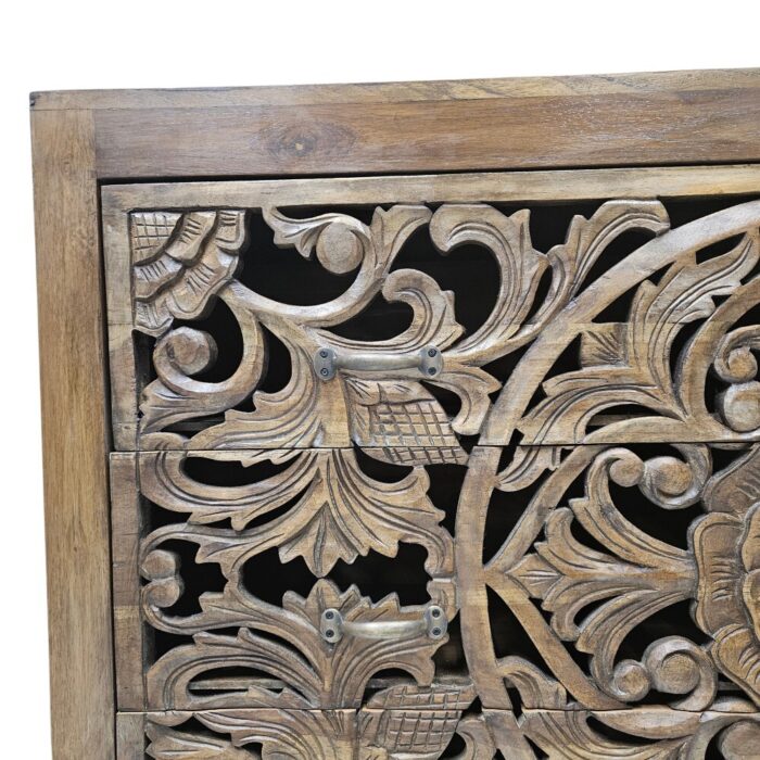 Mandala Chest Brown MAD5005 Close Up Mandala Chest Brown MAD5005 Close Up